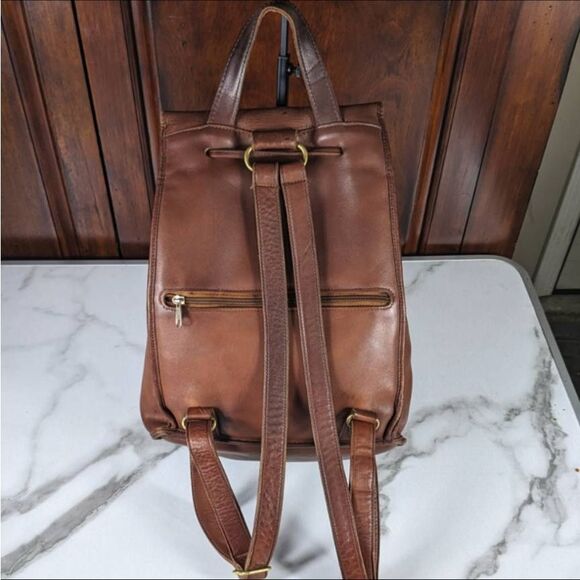 Coach 90s British Tan Leather Rucksack Backpack 9943. - Picture 6 of 12